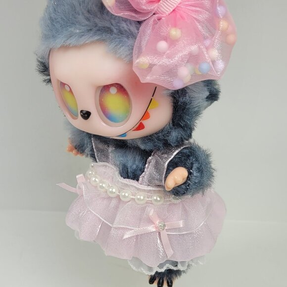 Labubu dress with bows and crown and pearls No Doll - Picture 10 of 10